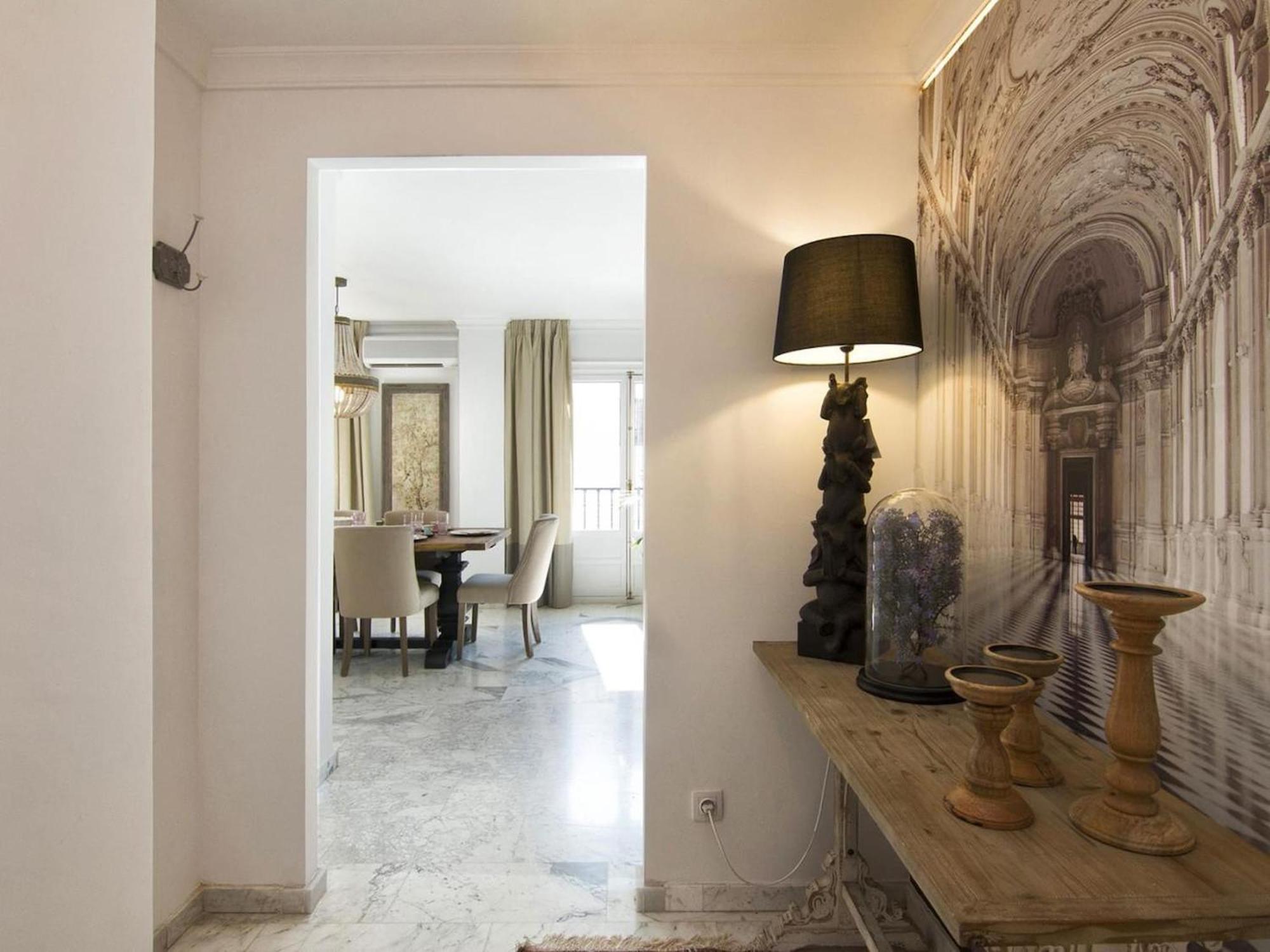Glow And Elegant Apartment In Granada Center Free Parking Exterior foto